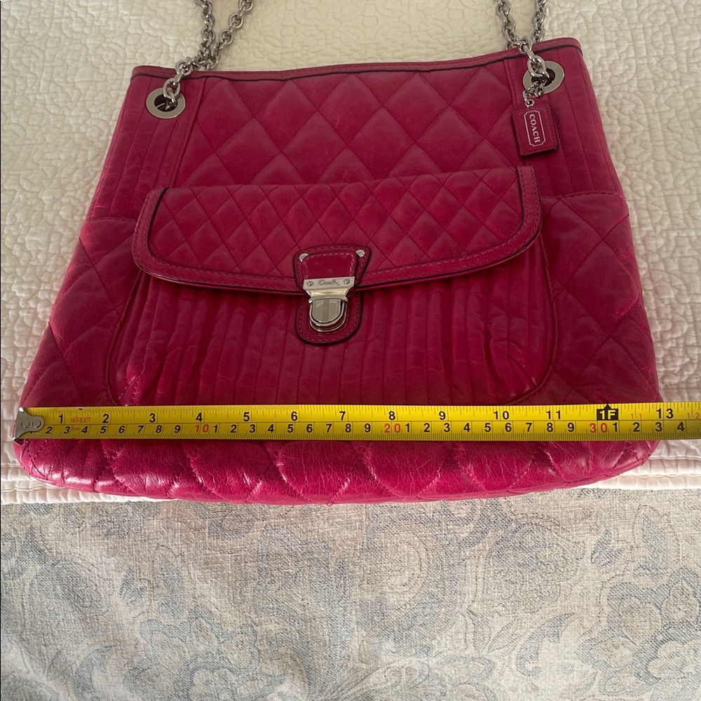 Coach pink quilted leather bag - Picture 7 of 9